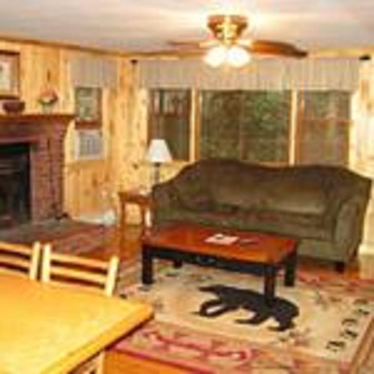 Cabins At Twinbrook Resort Maggie Valley Exterior photo